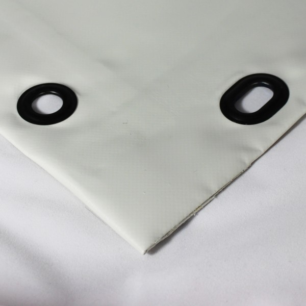 PVC matt mit Saum und Ovalösen alle 50cm, hellgrau