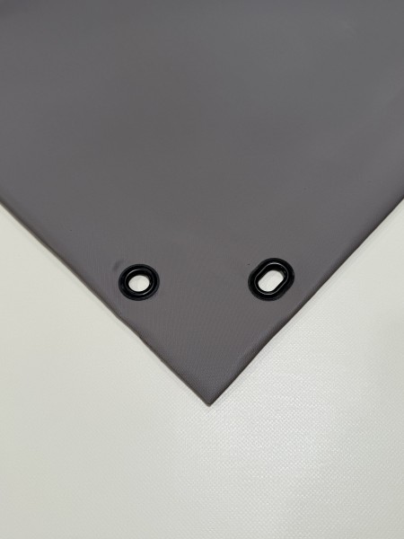 PVC matt mit Canvas-Maserung mit Saum und Ovalösen alle 100cm, Smokey Grey