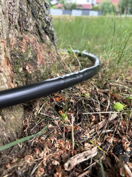 Baumbewässerungssack mit Bewässerungsring 24-30 Stunden Wasserabgabe