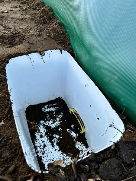 Selbstentleerender Eimer GTH-E-F für den Reptilien- & Amphibienschutz